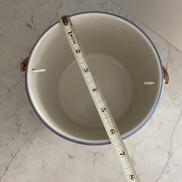 Pfaltzgraff Stoneware "Yorktowne" Basket Weave Textured White Wicker Like Handle - Picture 5 of 7